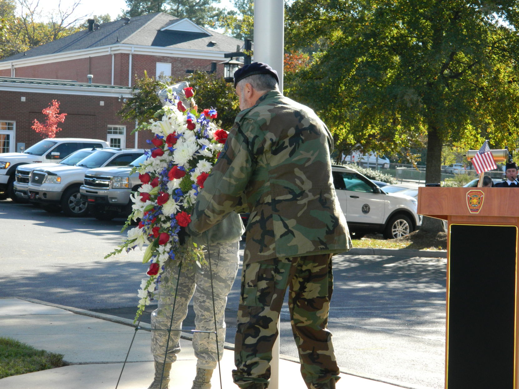 Flag ceremony for veterans (36).JPG